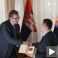 Вучић преузео дужност премијера