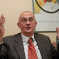 Шабић: Бесмислено укидање службених аутомобила
