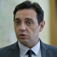 Вулин: Влада ради на доношењу доброг закона