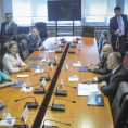 Званичници из Приштине за наставак дијалога