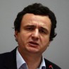 Запад против Куртија