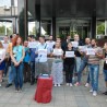 ДС: Закон о раду допринеће одласку младих 