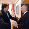 Гашић: Србија за мирно решавање криза