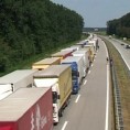 Чекање на Батровцима два сата