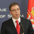 Вучић носи рејтинг Владе