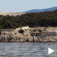 Голи оток, историја (ни)је на продају