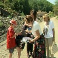 Помоћ породицама у Крупњу