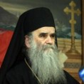 Амфилохије критикује Мила због санкција
