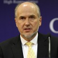 Инцко укинуо санкције функционерима 