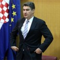 Милановић тражи уџбенике за Хрвате