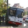 Аутобус ударио у бандеру, осморо повређено