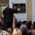Вуковар, недопустиво скидање двојезичних табли