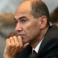Јанши потврђене две године затвора