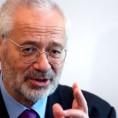 Бусек: ЕУ сматра да Влада и премијер раде добро
