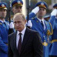 Страни медији: Путин дочекан као херој