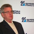 ДСС: Неприхватљиво смањење плата и пензија