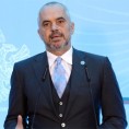 Еди Рама стиже у Београд