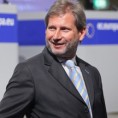 Хан: Србија да подржи санкције ЕУ