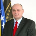 Чеку: Ускоро војска Косова