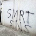 Претеће поруке на кући Саше Мирковића