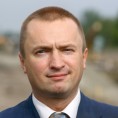 Пајтић: Незнање и бахатост прете Србији 