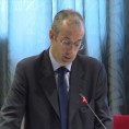 Давенпорт: Србији предстоји тежак период