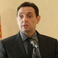 НВО: Напади на Вулина део борбе за два милиона евра