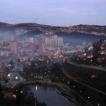 Експлозија боце у кући, троје повређених