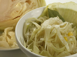 Фамилиологија