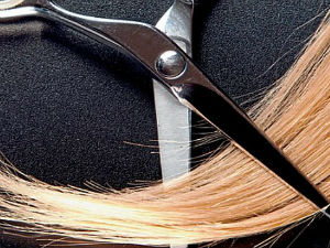 Фамилиологија