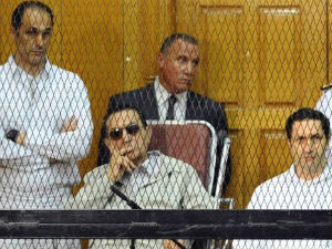 Суд ослободио Мубаракове синове