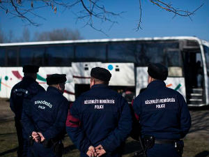 ЕУ преплављена мигрантима, гужва на "балканској рути"