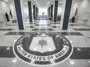 ЦИА шпијунира „Еплове“  уређаје?