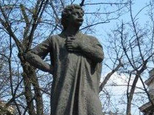 Сто сенки над Београдом