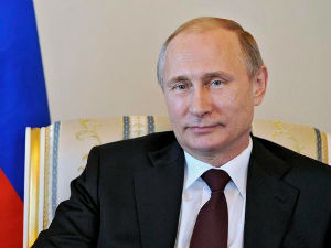 Путин се појавио, гласине се настављају