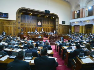 Четири посланичке групе траже седницу о штрајку просветара