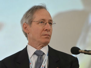 Кирби: Србија се променила од одласка Шешеља у Хаг