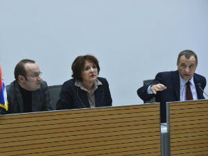 НС очекује и републичке изборе