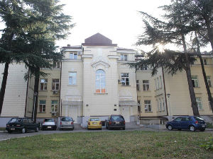 Доктор КБЦ "Драгиша Мишовић" ухапшен због примања мита