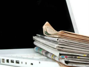 Новинарење