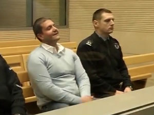 Шарић мора да смањи број адвоката