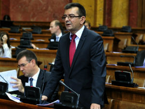 Опозиција у четвртак поставља питања у Скупштини или ван ње
