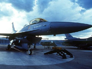 Турски ловац Ф-16 оборио сиријску летелицу
