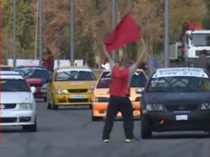 Због судара привремено прекинута ауто-трка за Велику награду Београда