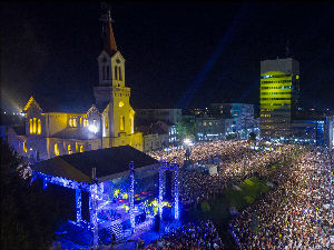 „Бијело дугме“, „Легенде“ и „Ван Гог“ на „Данима пива“ у Зрењанину