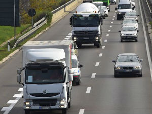 Ко ради, а ко паркира због нових дозвола за професионалце