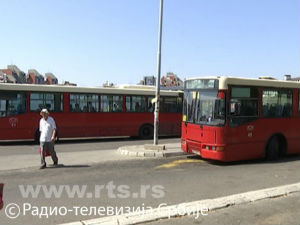 Јутарњи програм из три студија