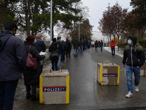 Рестрикције у Аустрији, шта чека српску дијаспору