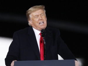 Одложено суђење Трампу: Случај пред Сенатом 8. фебруара