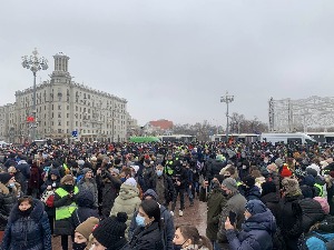 Широм Русије протести подршке Наваљном, стотине ухапшених међу којима и његова супруга